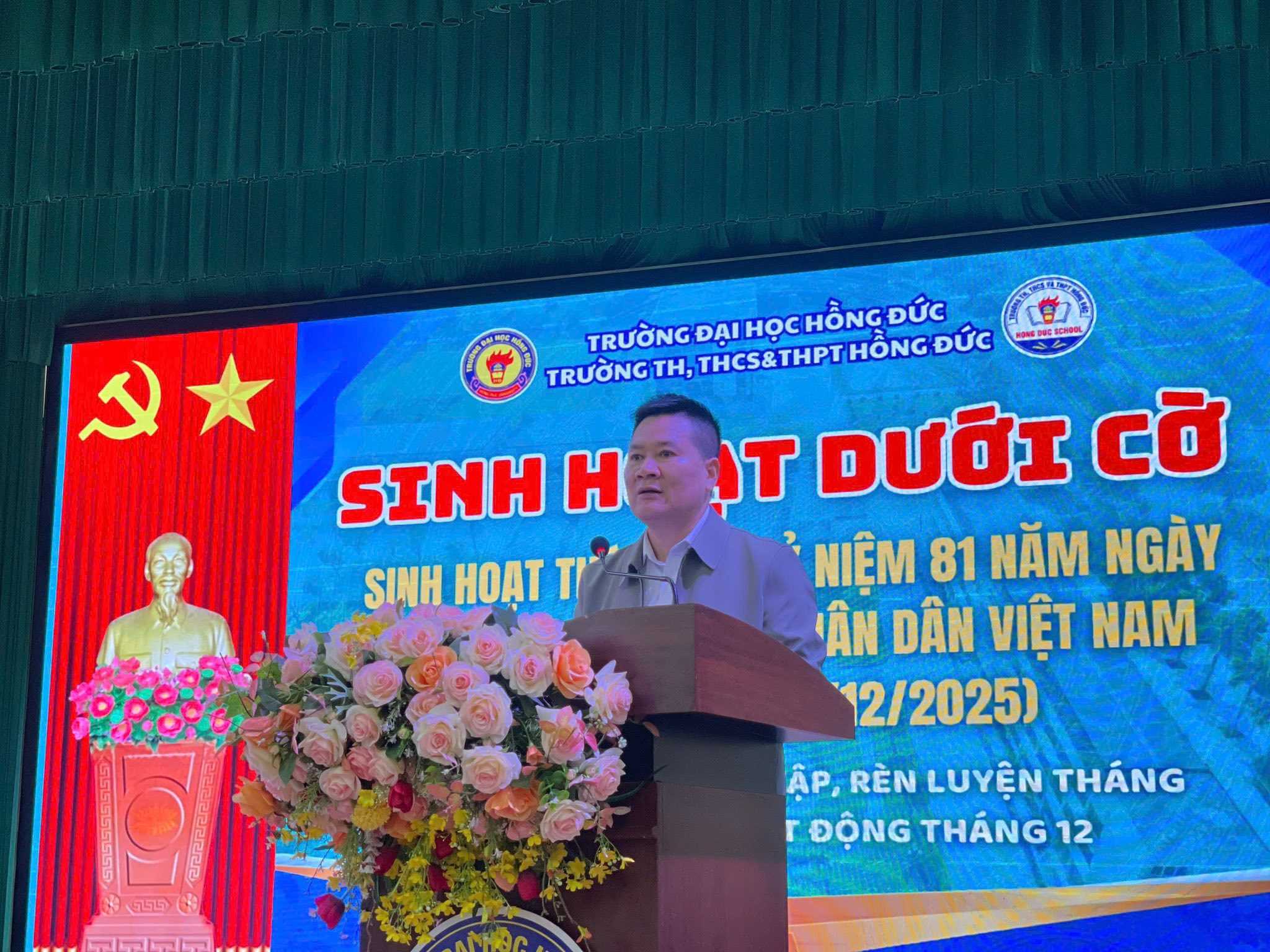 TRƯỜNG TH, THCS&THPT HỒNG ĐỨC TỔ CHỨC CHUỖI HOẠT ĐỘNG KỈ NIỆM 81 NĂM NGÀY THÀNH LẬP QUÂN ĐỘI NHÂN DÂN VIỆT NAM (22/12/1944- 22/12/2025)